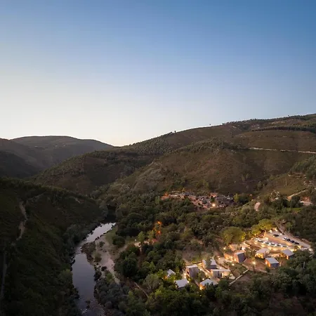 Syntony - Paradinha Village * Arouca