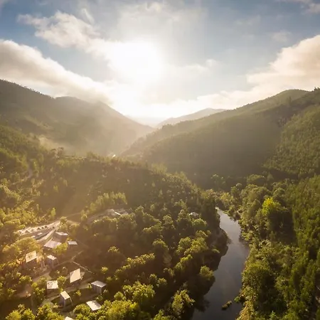 Syntony - Paradinha Village *