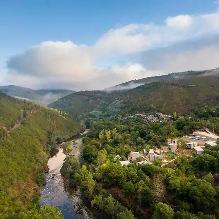 Syntony - Paradinha Village Πάρκο διακοπών