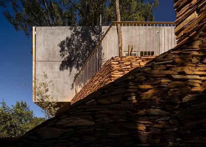 Aldeamento Turístico Syntony - Paradinha Village