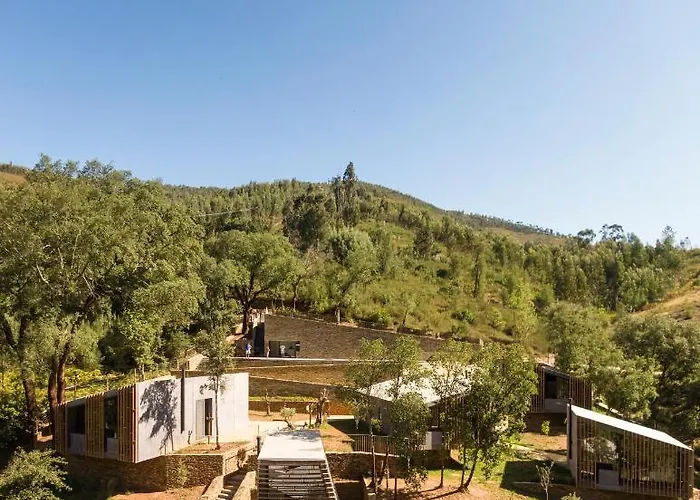 Aldeamento Turístico Syntony - Paradinha Village Arouca