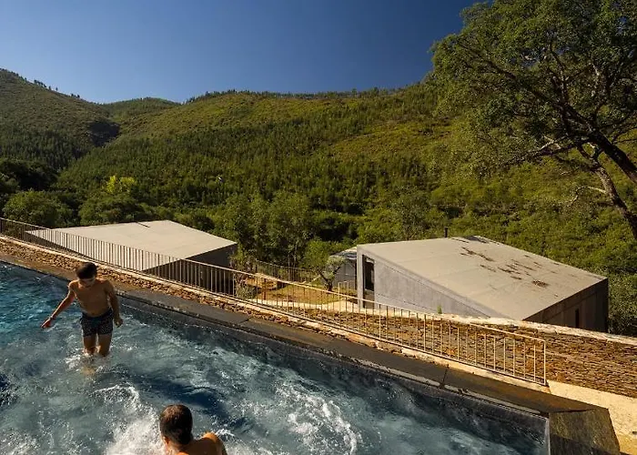 Syntony - Paradinha Village Arouca