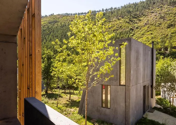 Syntony - Paradinha Village Aldeamento Turístico Arouca