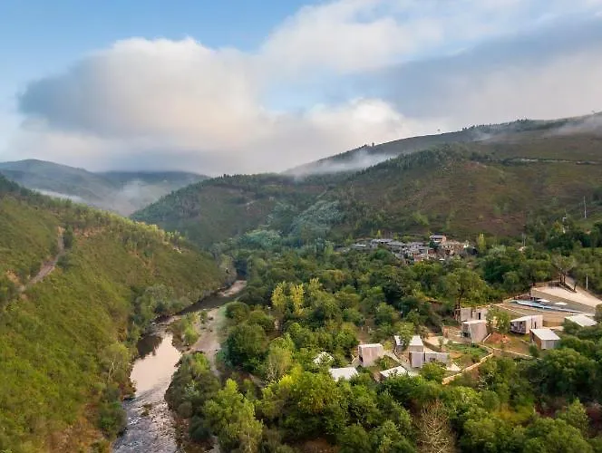 Syntony - Paradinha Village Aldeamento Turístico