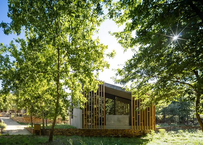 Syntony - Paradinha Village Aldeamento Turístico